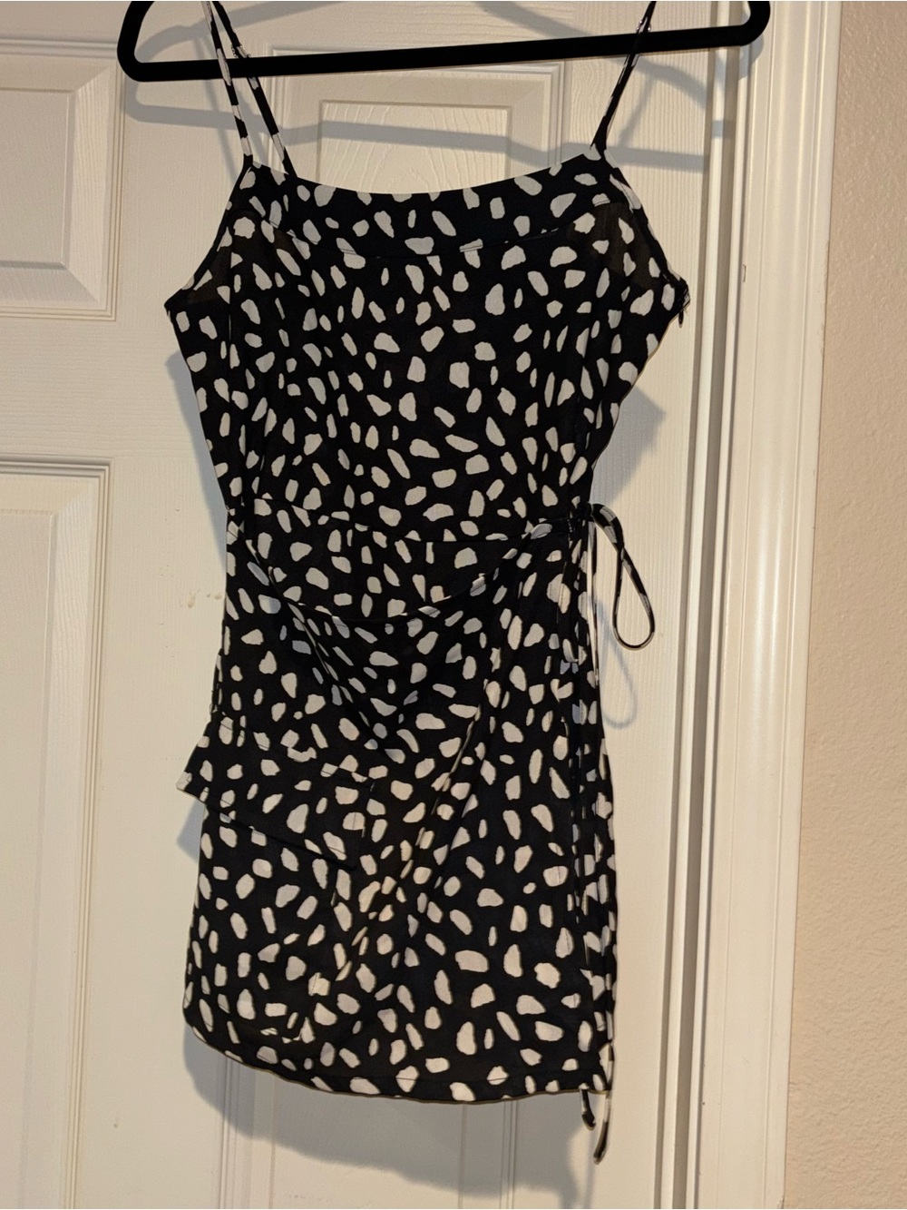Black and White Spotted wrap romper with Self Tie millibon s